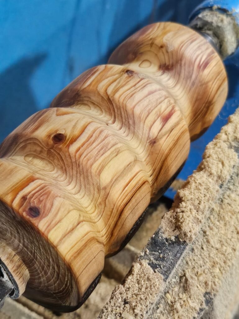 Detalle del proceso artesanal de una pieza